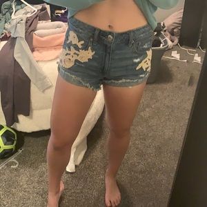 American Eagle boho jean shorts